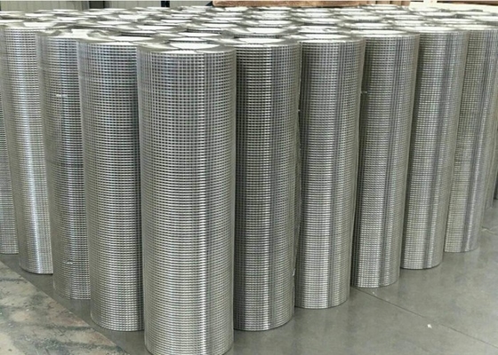 電流を通された溶接されたロールスロイス3/8&quot;をX 3/8&quot;開始構造の周囲の塀金網